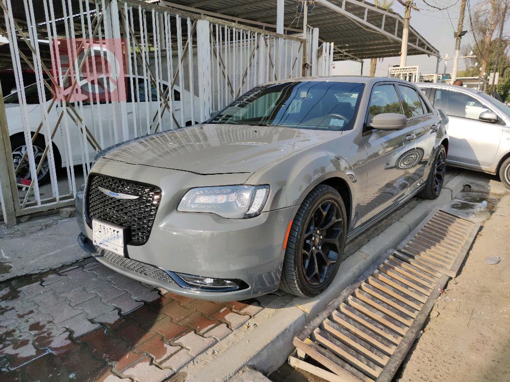 Chrysler 300